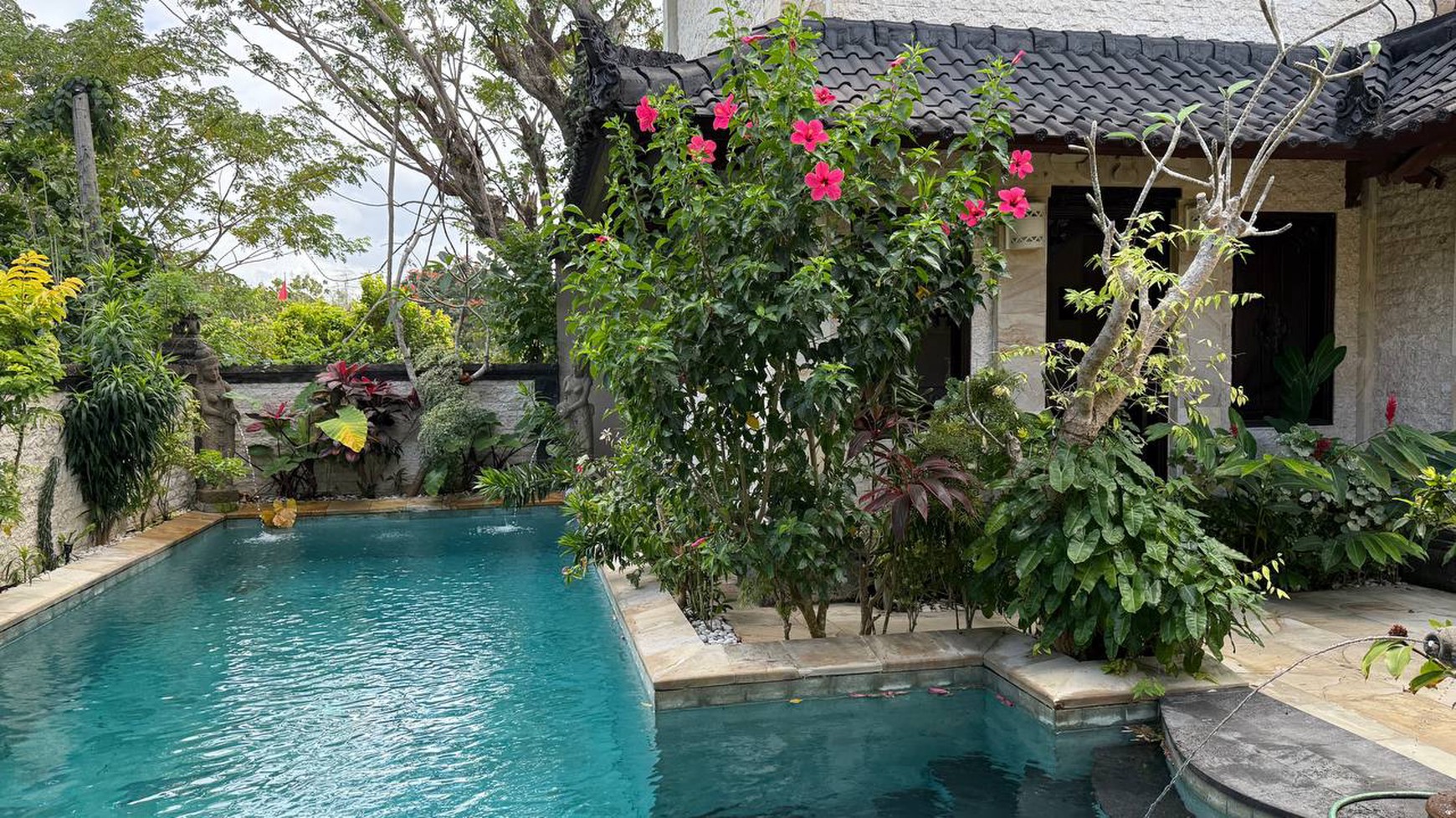 For Sale Exclusive Balinese Style Villa Close to Melasti Beach, Ungasan