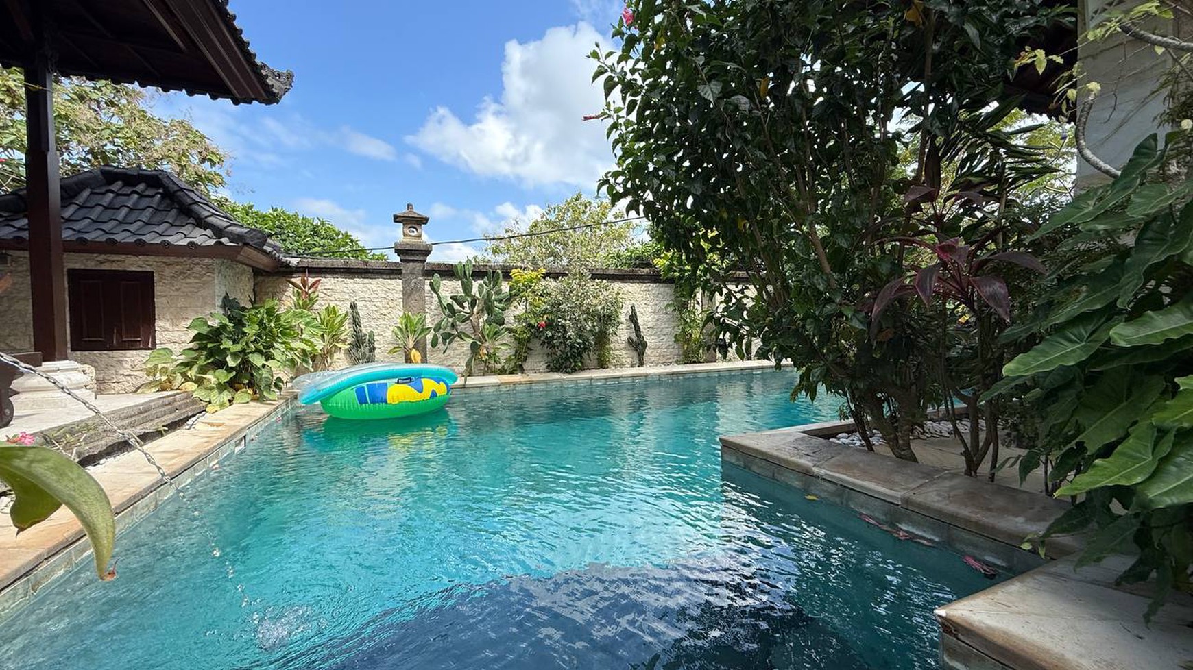 For Sale Exclusive Balinese Style Villa Close to Melasti Beach, Ungasan