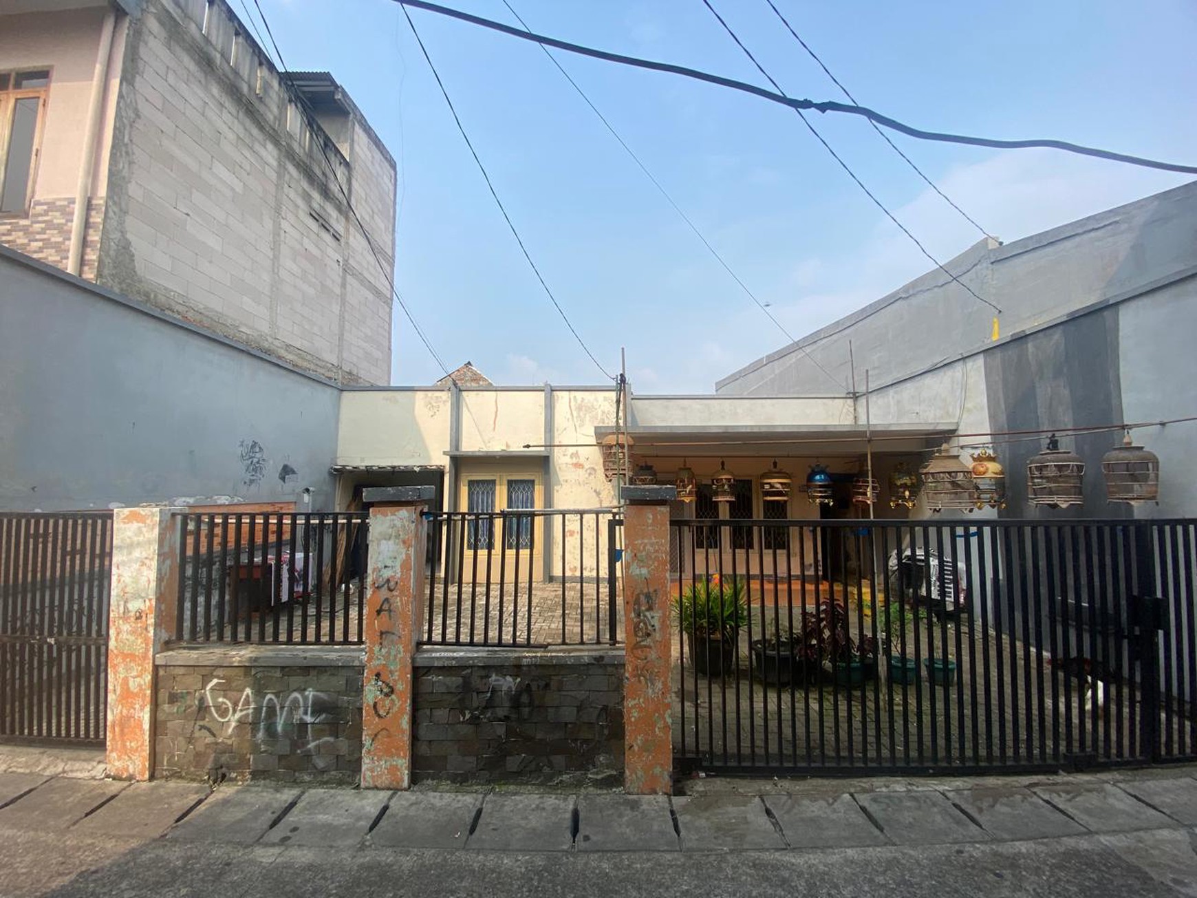 Rumah Hitung Tanah Area Cipete