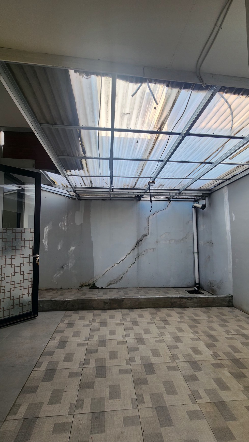 Rumah siap huni di Citra Gran CBD