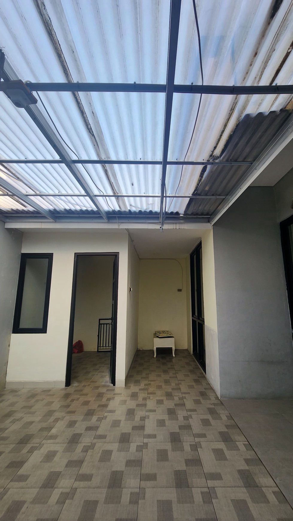 Rumah siap huni di Citra Gran CBD