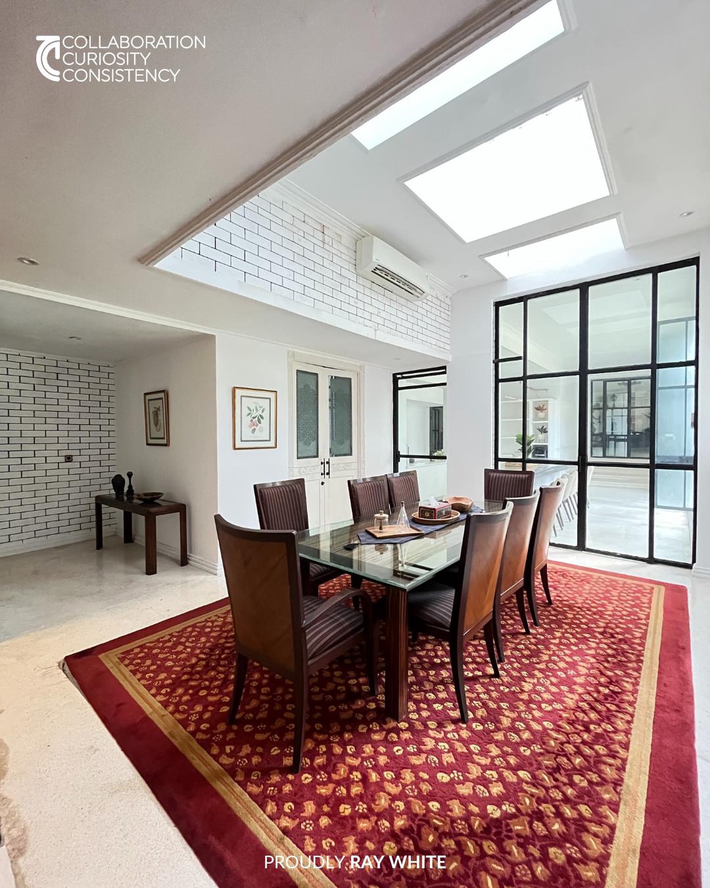 Dijual Rumah di Kawasan Elite Simpruq Golf, Jakarta Selatan