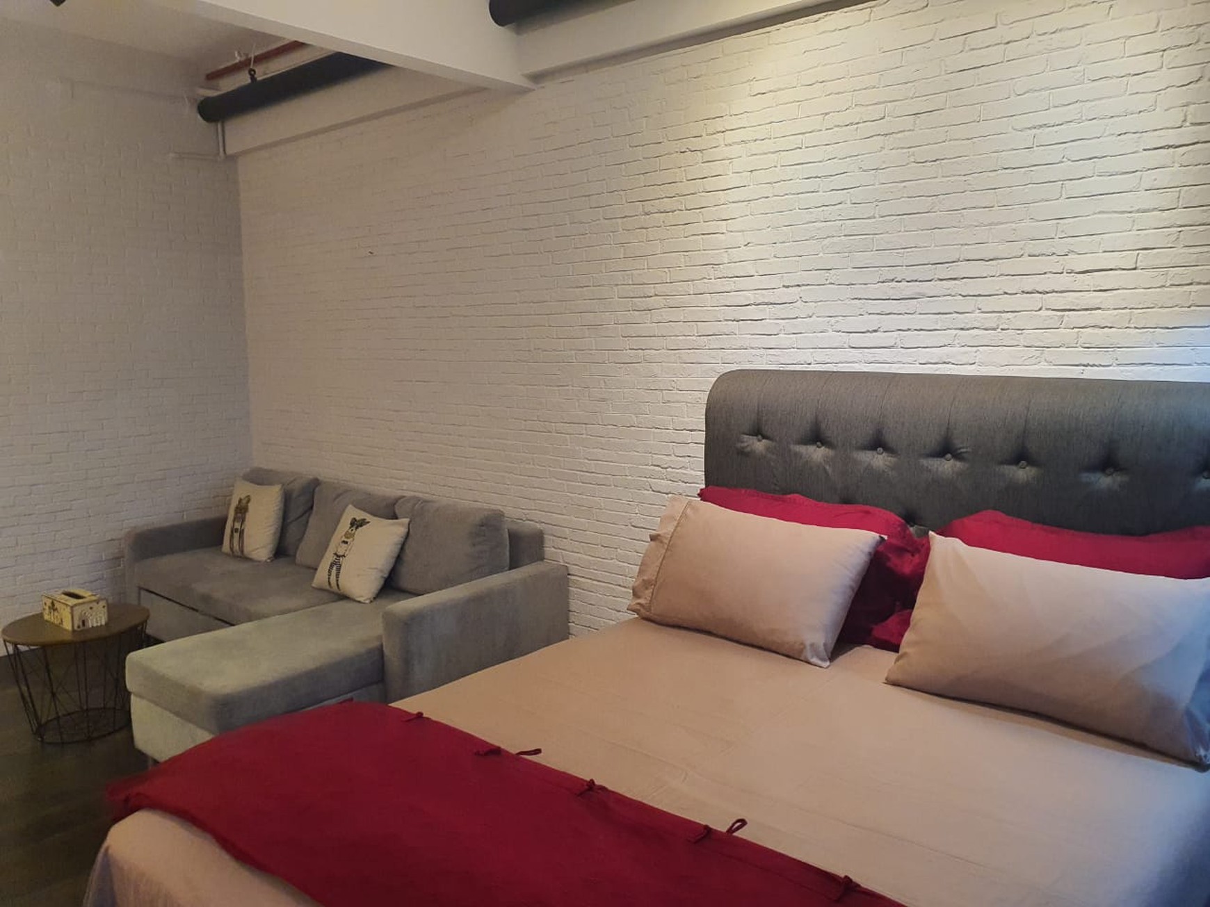 DIJUAL APARTMENT - T. Studio APARTEMEN KEMANG VILLAGE.