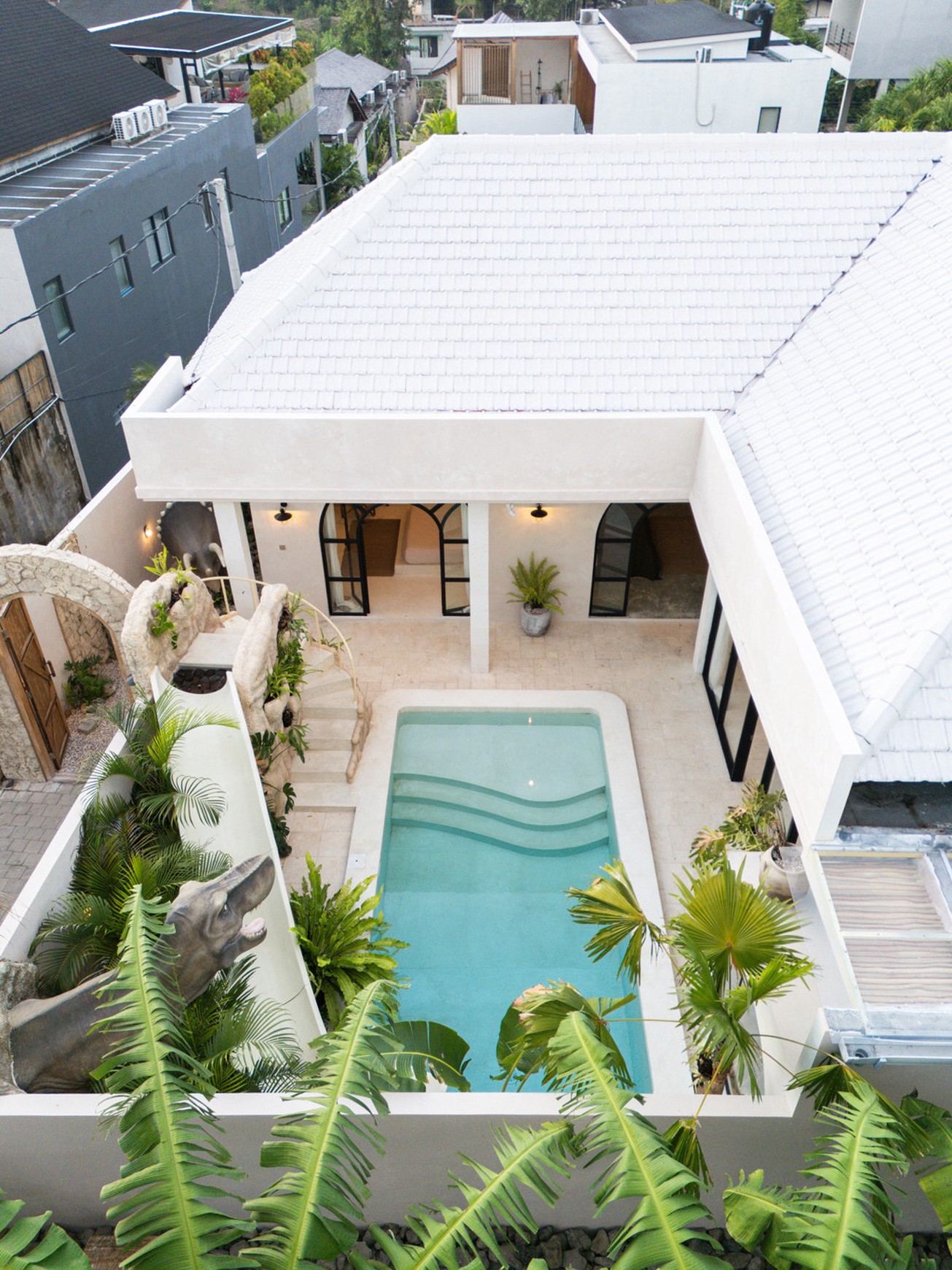 Leasehold - Bali's First Dinosaur-Themed Private Villa in Canggu, Bali