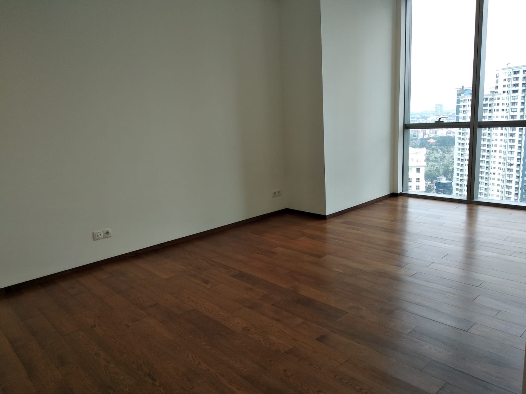 Disewakan Apartemen Anandamaya Residences - Lantai 32, Luas 174 m Semi Furnished