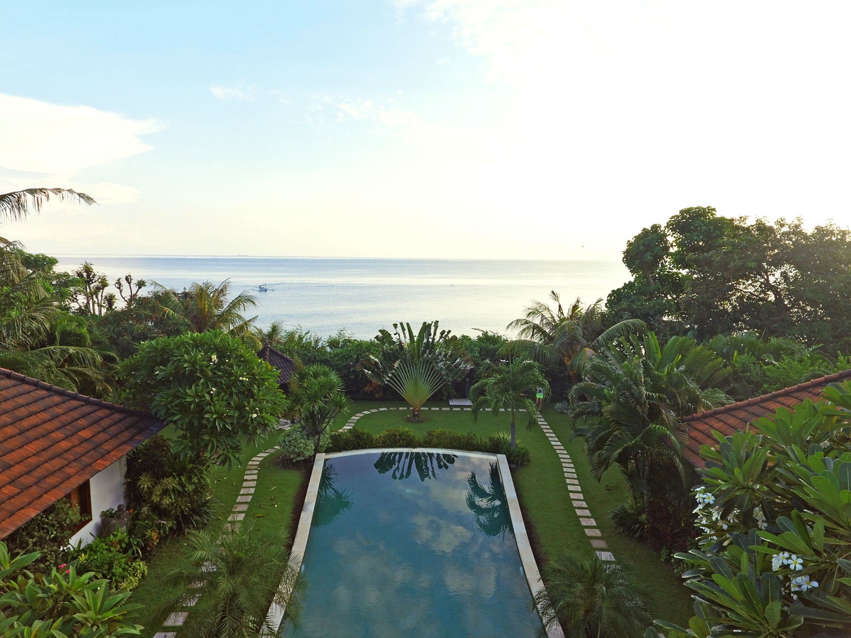 Freehold - Where Luxury Meets the Sea - Rare Oceanview Villa in Amed, Bali!