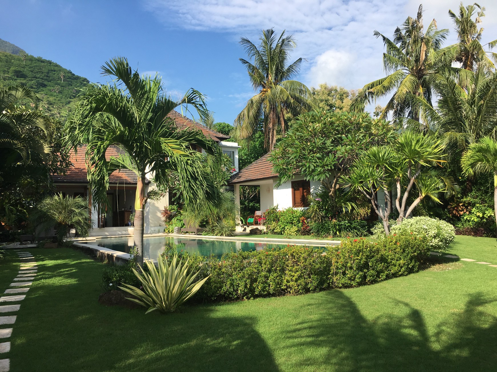Freehold - Where Luxury Meets the Sea - Rare Oceanview Villa in Amed, Bali!