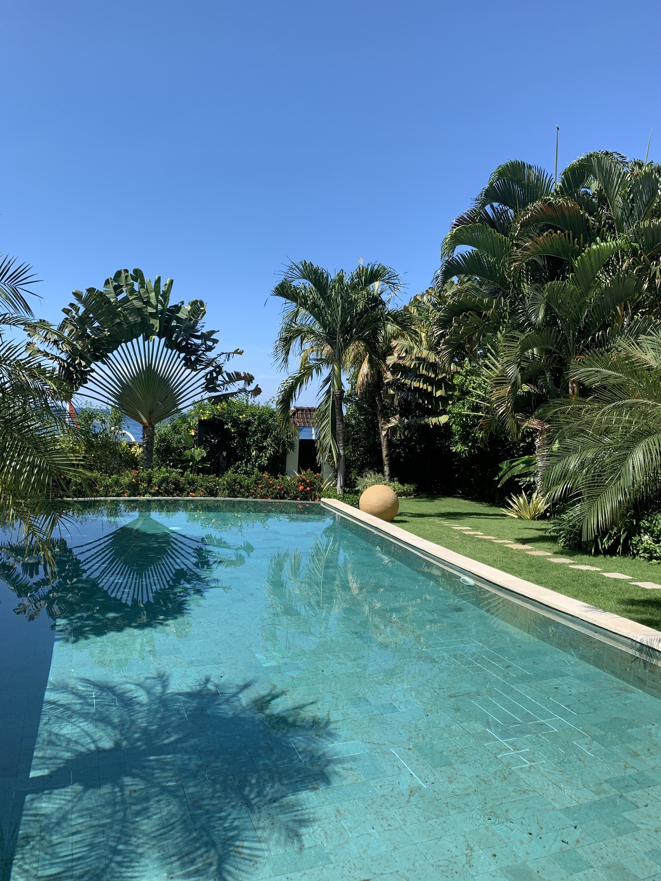 Freehold - Where Luxury Meets the Sea - Rare Oceanview Villa in Amed, Bali!