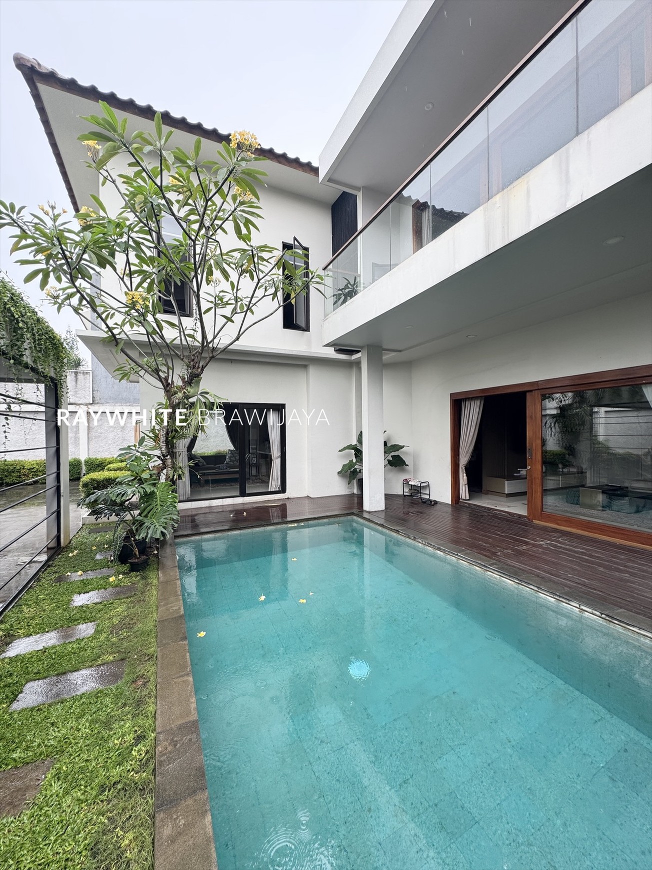 Rumah Siap Huni Dalam Cluster Area Pondok Labu
