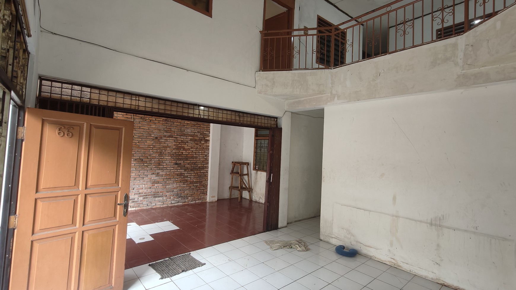 Rumah cocok untuk Kos Kosan atau usaha strategis di Jl. Mampang Prapatan IV
