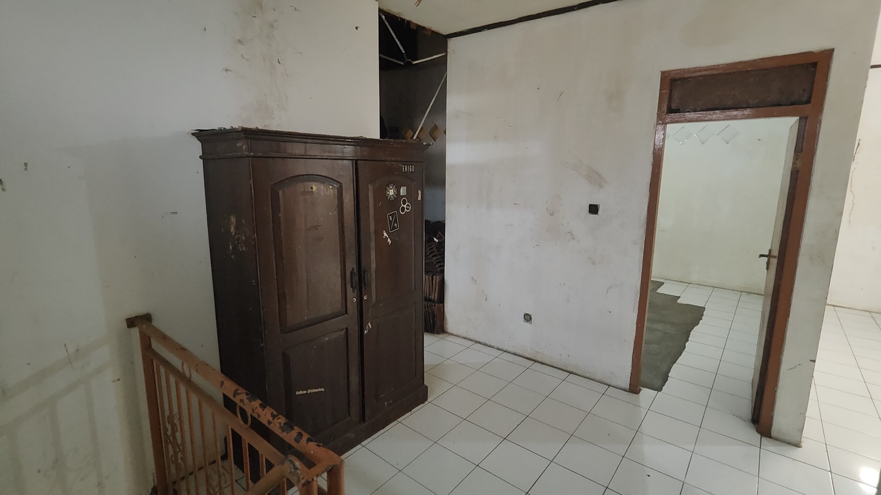 Rumah cocok untuk Kos Kosan atau usaha strategis di Jl. Mampang Prapatan IV