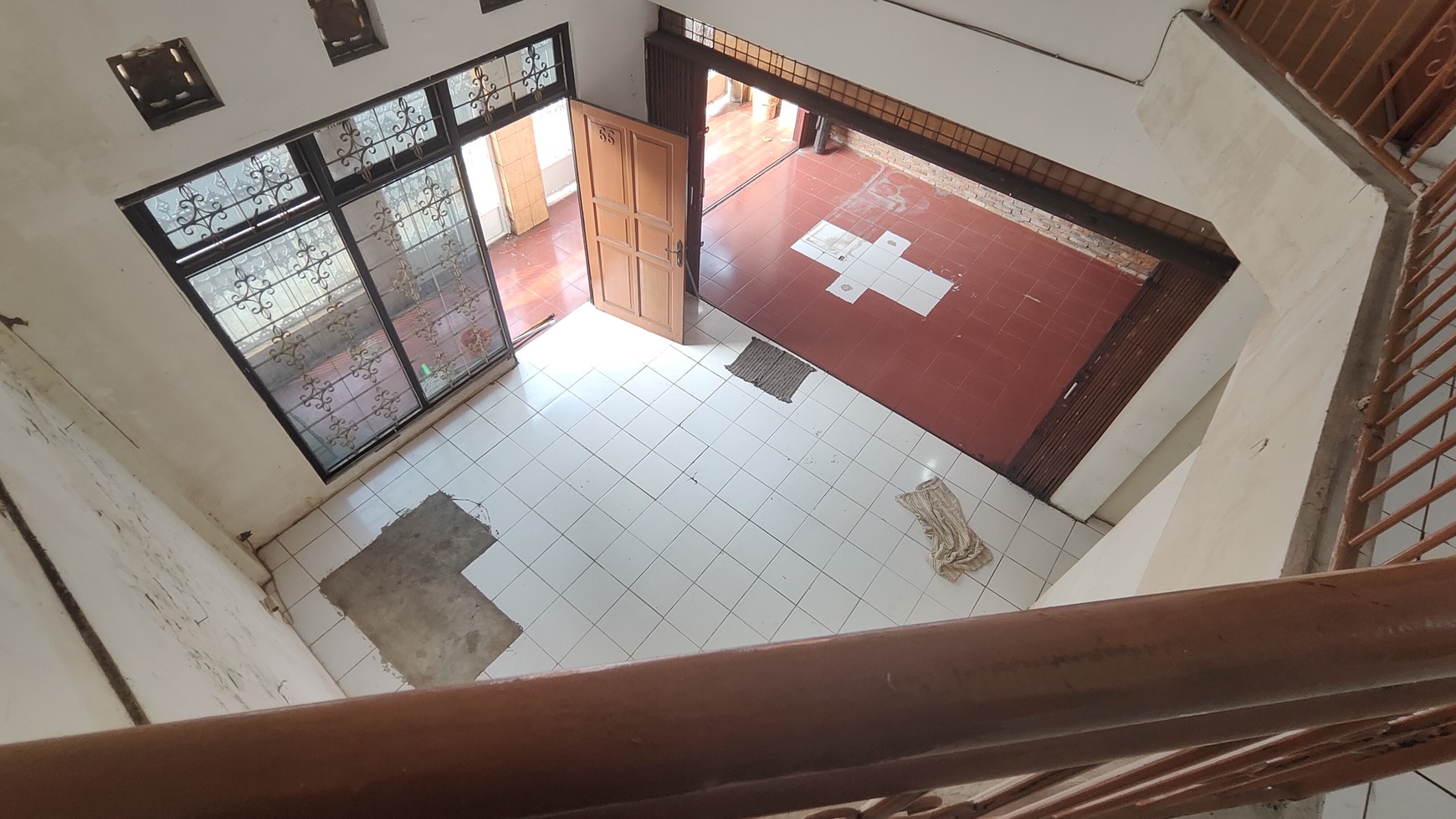 Rumah cocok untuk Kos Kosan atau usaha strategis di Jl. Mampang Prapatan IV