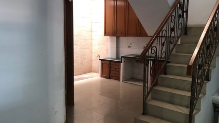Rumah Nyaman & Siap DI Sewa di Gading Ayu, Kelapa Gading Pegangsaan - Jakarta Utara 