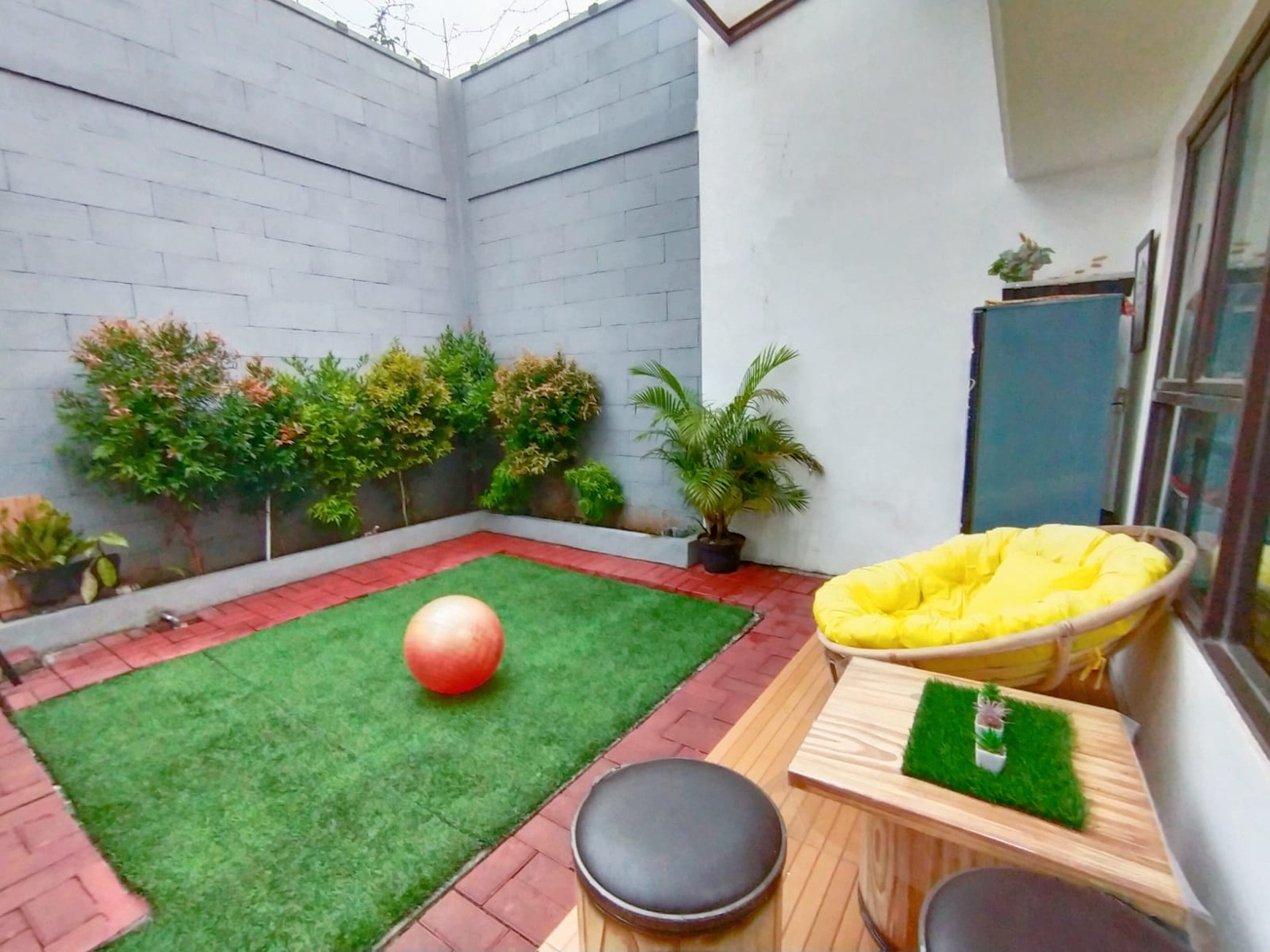 Flash Sale. Rumah bagus Bumi Puspitek Asri, BSD