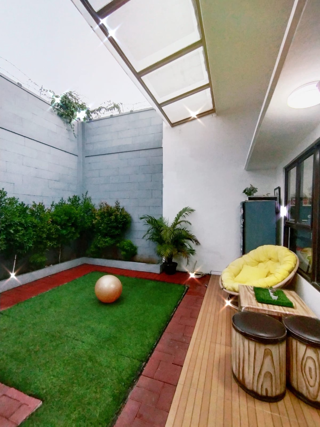 Flash Sale. Rumah bagus Bumi Puspitek Asri, BSD