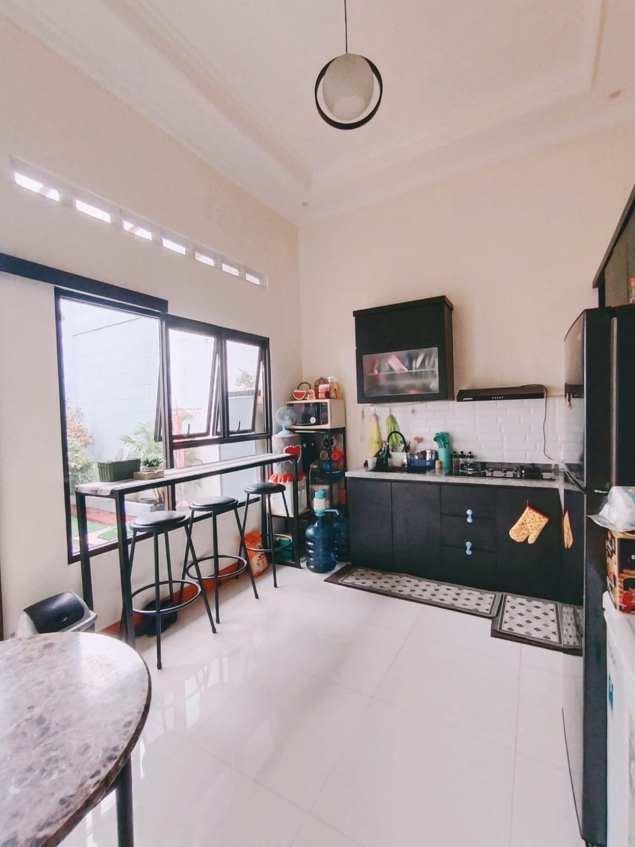 Flash Sale. Rumah bagus Bumi Puspitek Asri, BSD