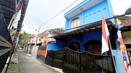 Rumah 2,5 Lantai di Tebet Utara - Strategis & Bebas Banjir