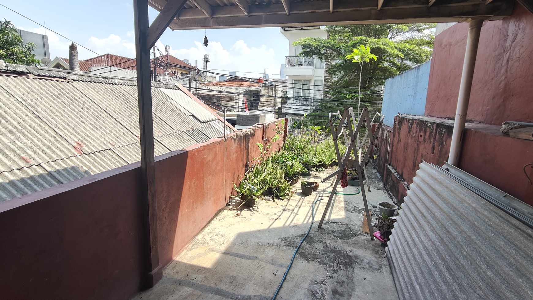 Rumah 2 Lantai di Mampang Prapatan Tegal Parang