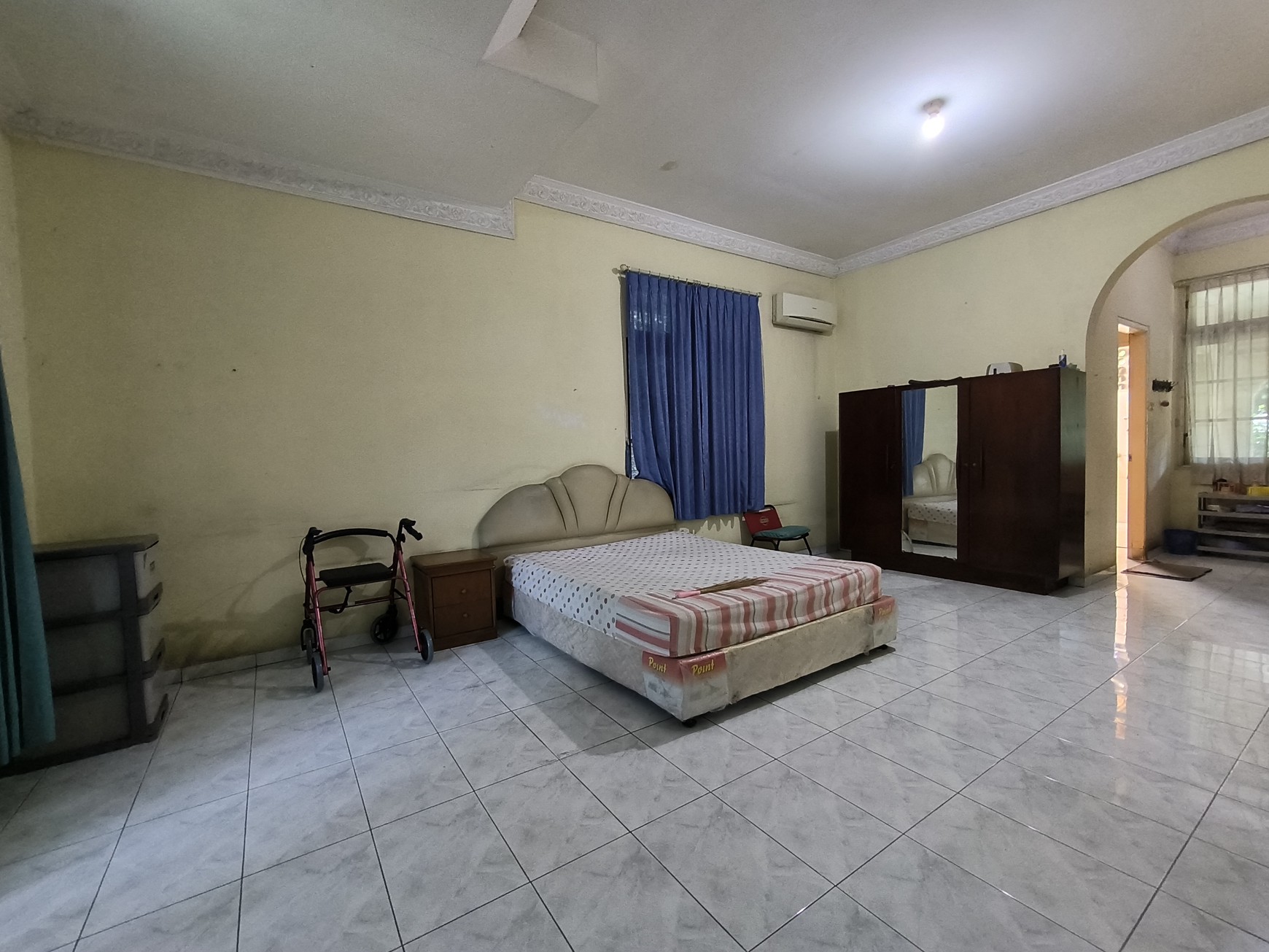 Rumah Asri Lokasi Strategis Dekat Perkantoran TB. Simatupang , Ragunan JakSel