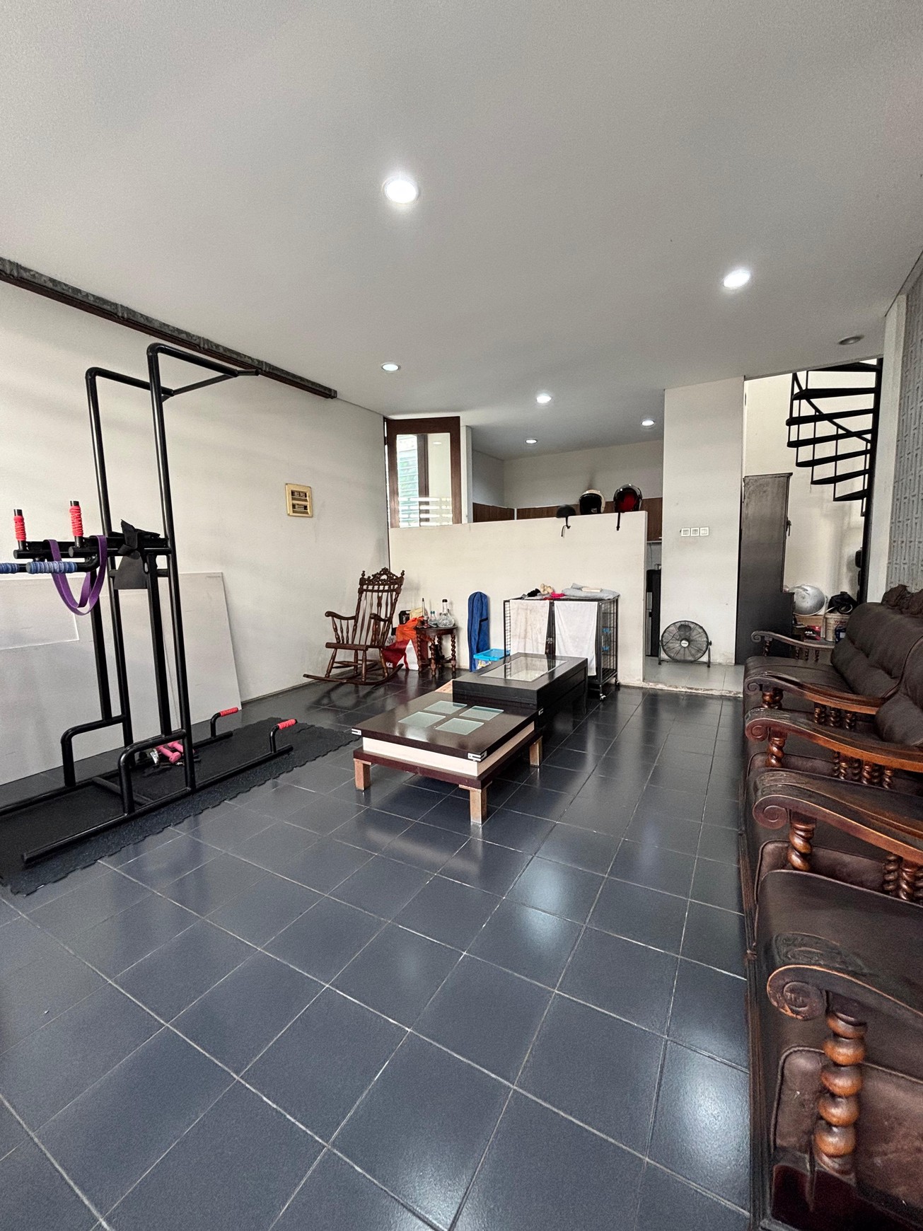 Dijual Rumah Mewah Townhouse Eksklusif di Kemang Timur, Jakarta Selatan