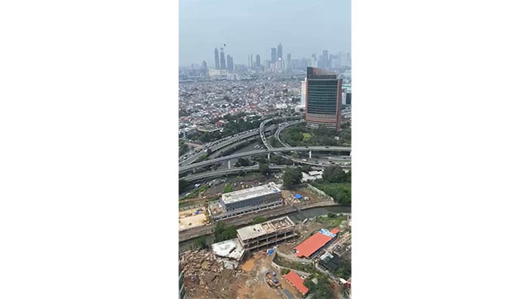 Apartemen Taman Anggrek