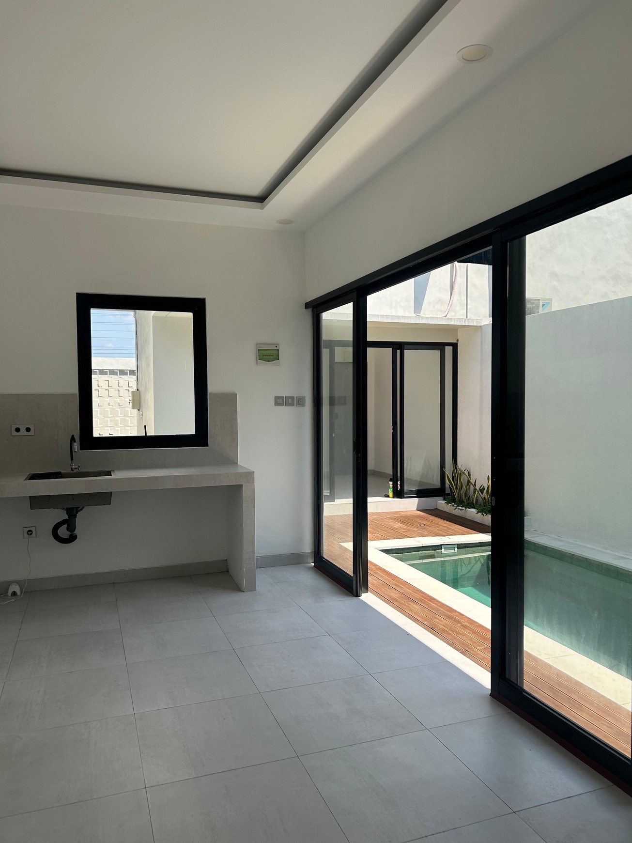 Leasehold - Tranquil villa in Seminyak's dining and entertainment, Bali