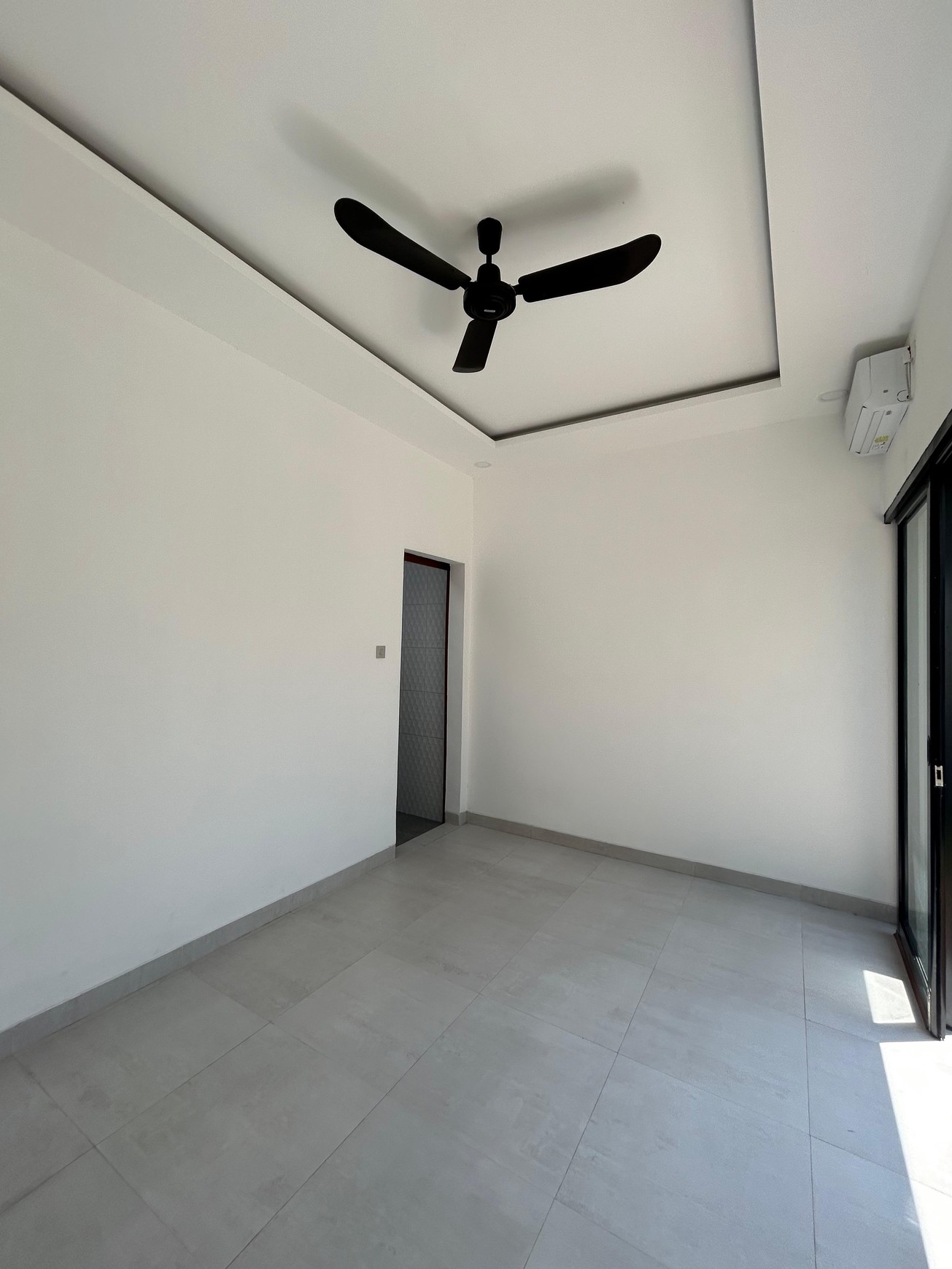 Leasehold - Tranquil villa in Seminyak's dining and entertainment, Bali