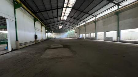 Gudang Dijual Workshop + Bangunan Kantor 3 Lantai  di 0 Jalan Raya Bibis Surabaya Barat 