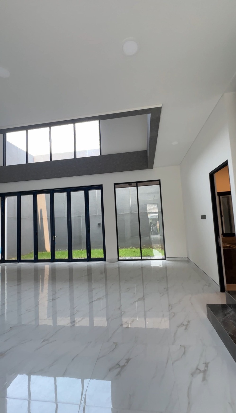 DIJUAL RUMAH BARU MINIMALIS Kertajaya Indah Timur