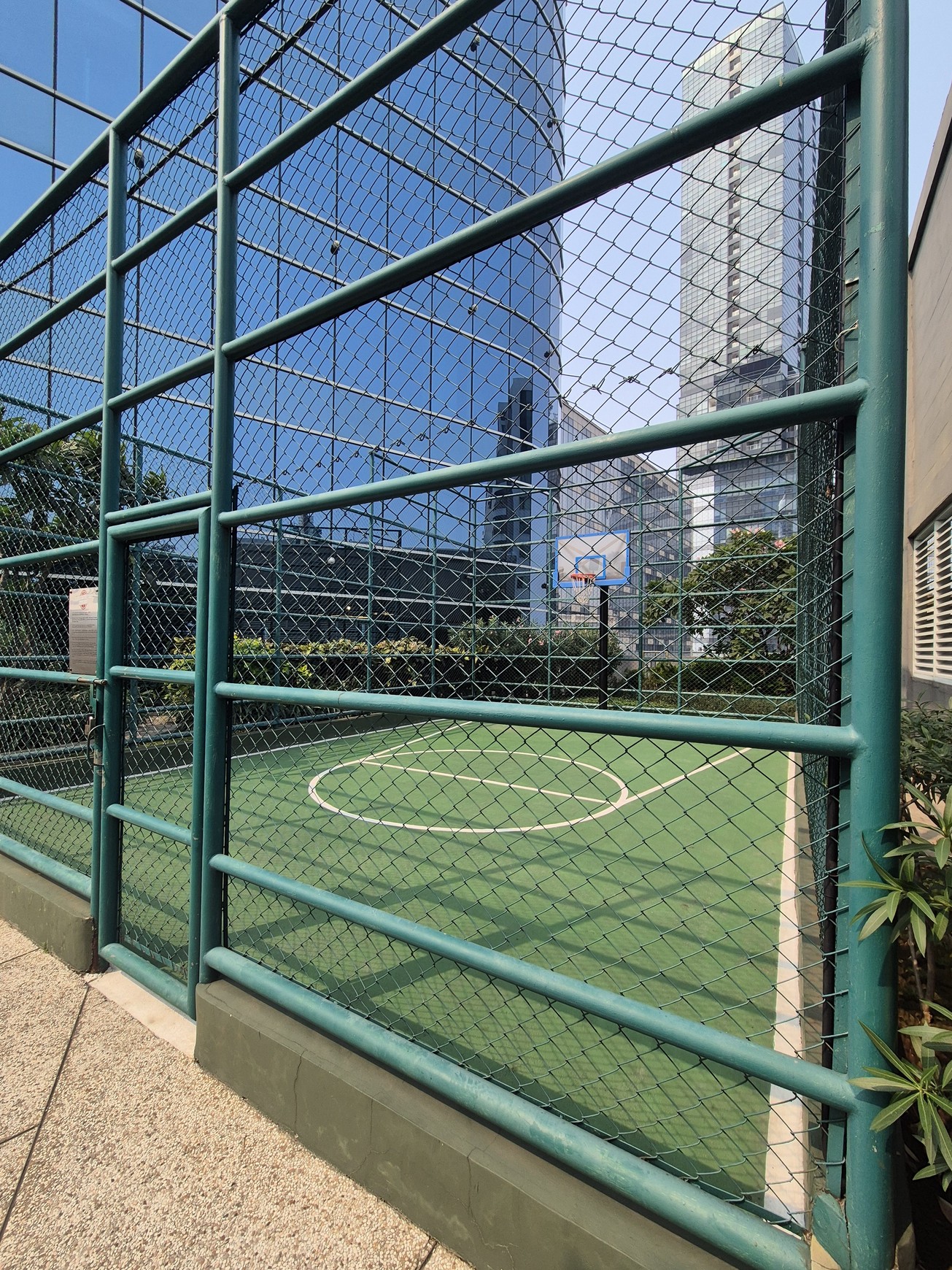 DIJUAL APARTEMEN ONE ICON 1BR diatas TP6 FULL FURNISHED SIAP HUNI