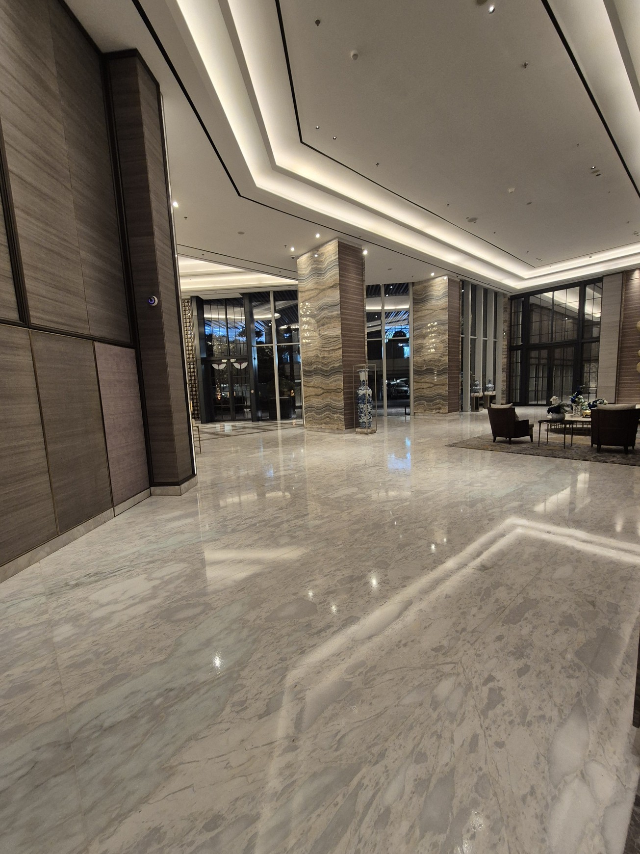 DIJUAL APARTEMEN ONE ICON 1BR diatas TP6 FULL FURNISHED SIAP HUNI