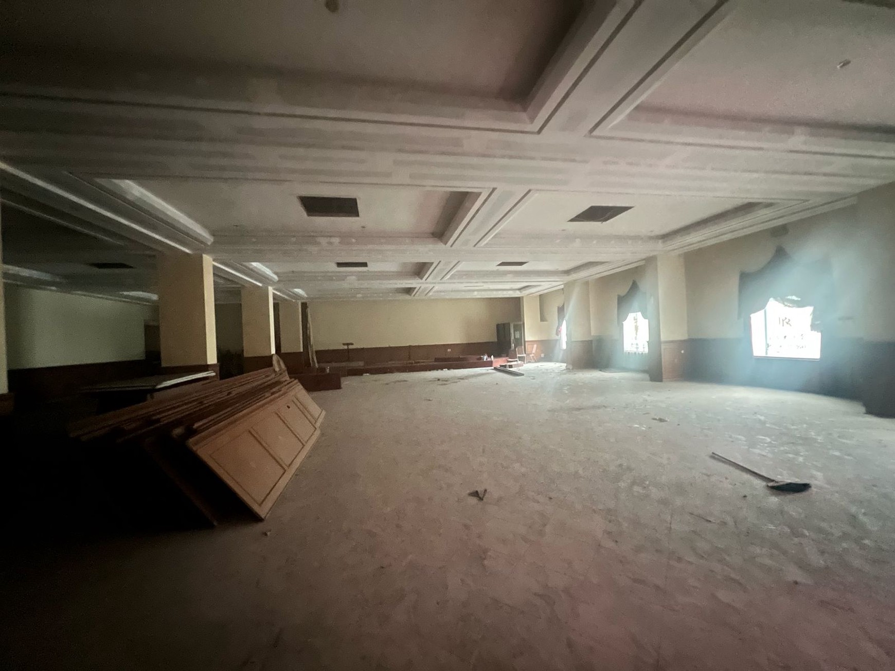 DIJUAL Gedung 5 Lantai Ex. Hotel Jl.Jaksa Agung Suprapto Surabaya Kota