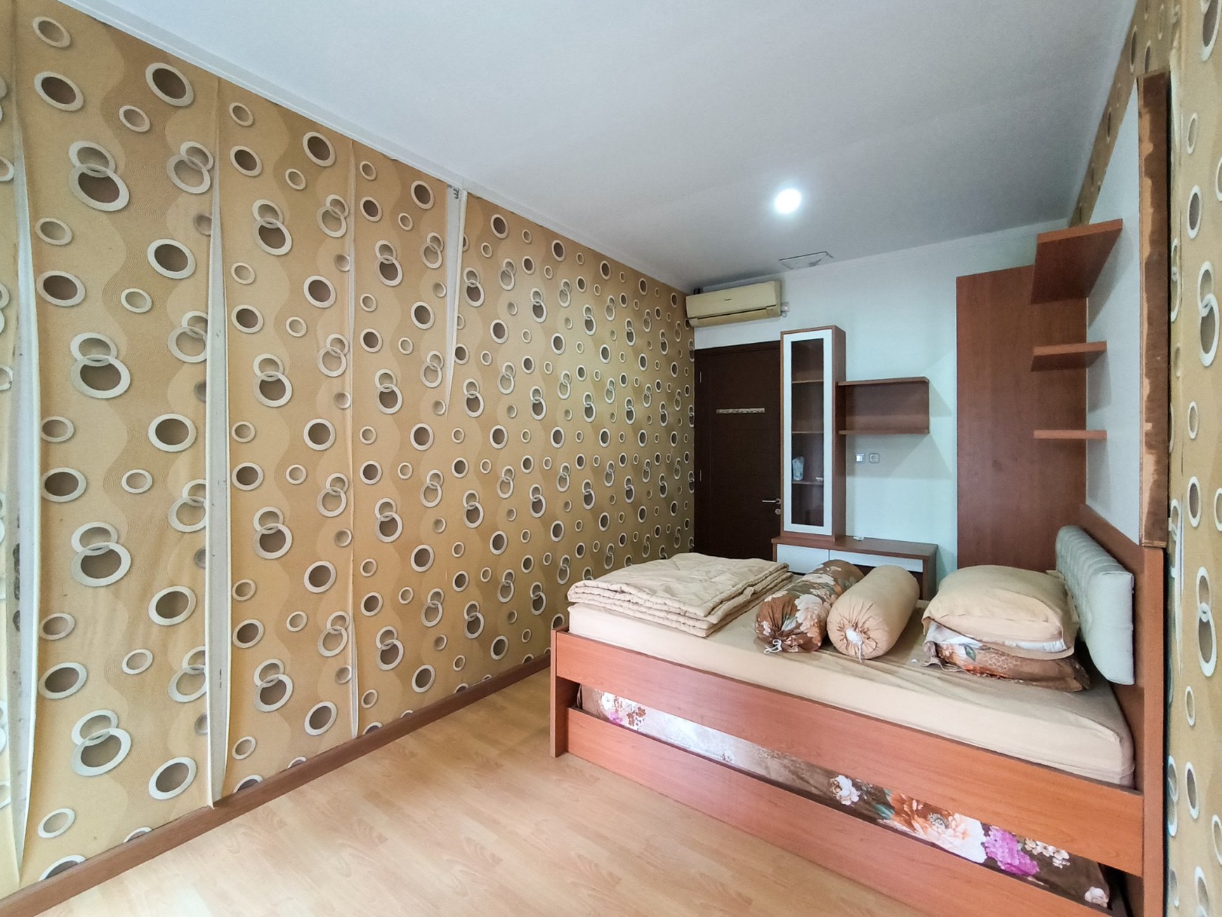 Rumah dalam cluster,jalan lebar di Bintaro Jaya 9