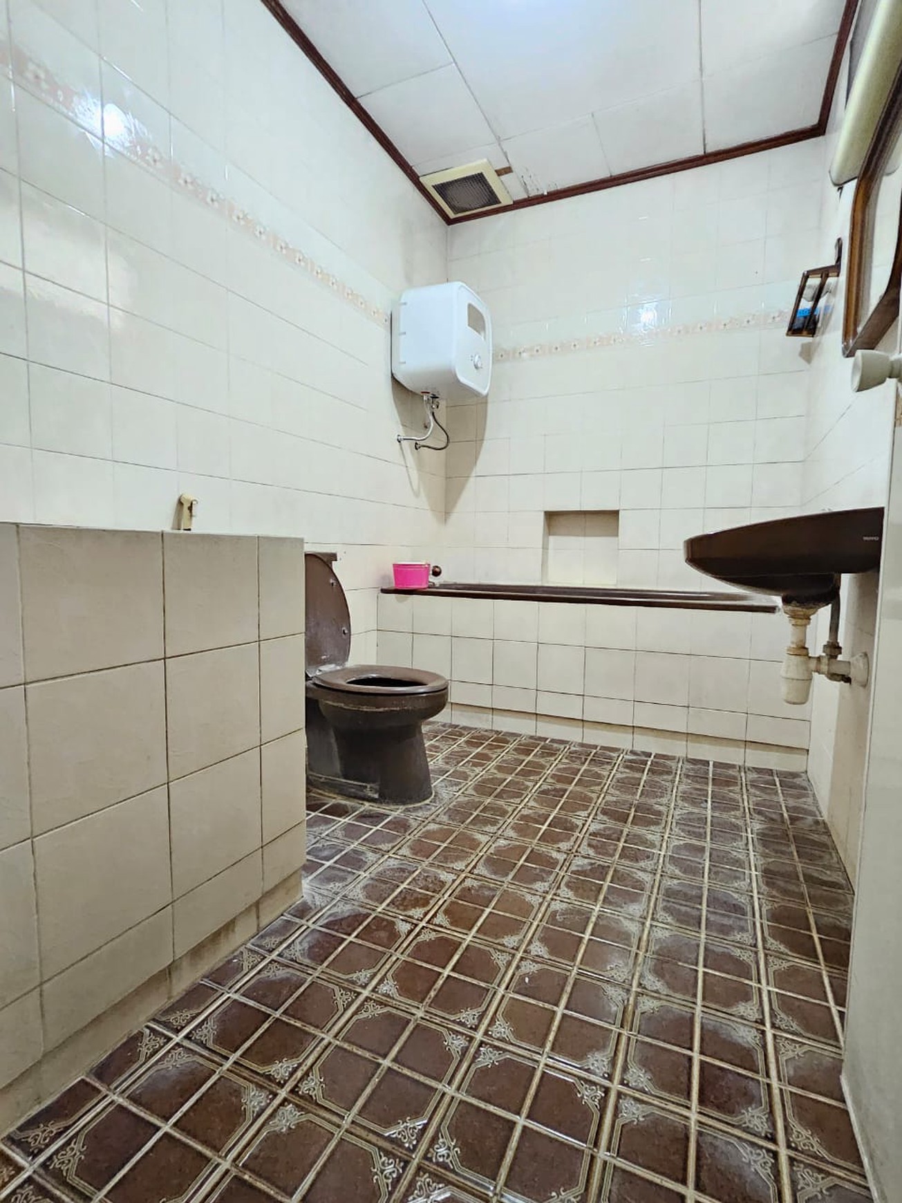 DIJUAL RUMAH MURAH HARGA TERBARU DHARMAHUSADA SURABAYA TIMUR