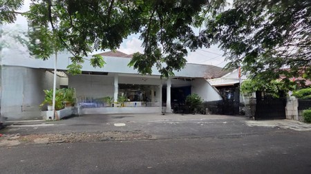 Rumah Usaha siap huni Lokasi Strategis di Bintaro