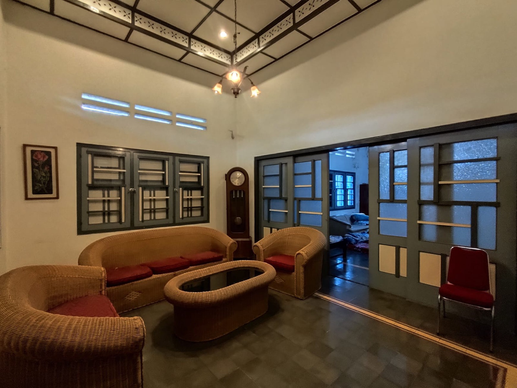 Rumah Gaya Kolonial 1547 Meter Persegi Diarea Wisata Kota Yogyakarta