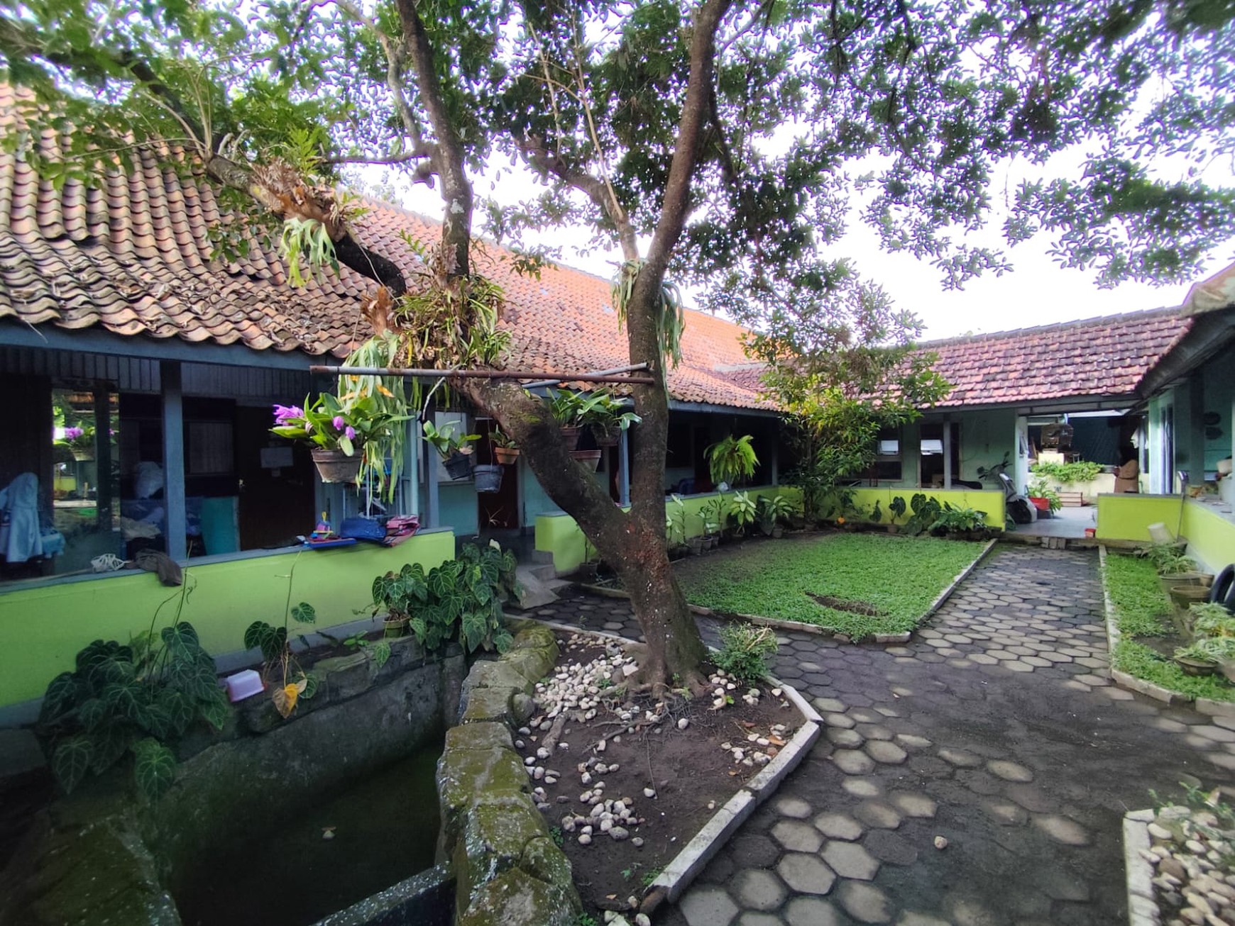 Rumah Gaya Kolonial 1547 Meter Persegi Diarea Wisata Kota Yogyakarta