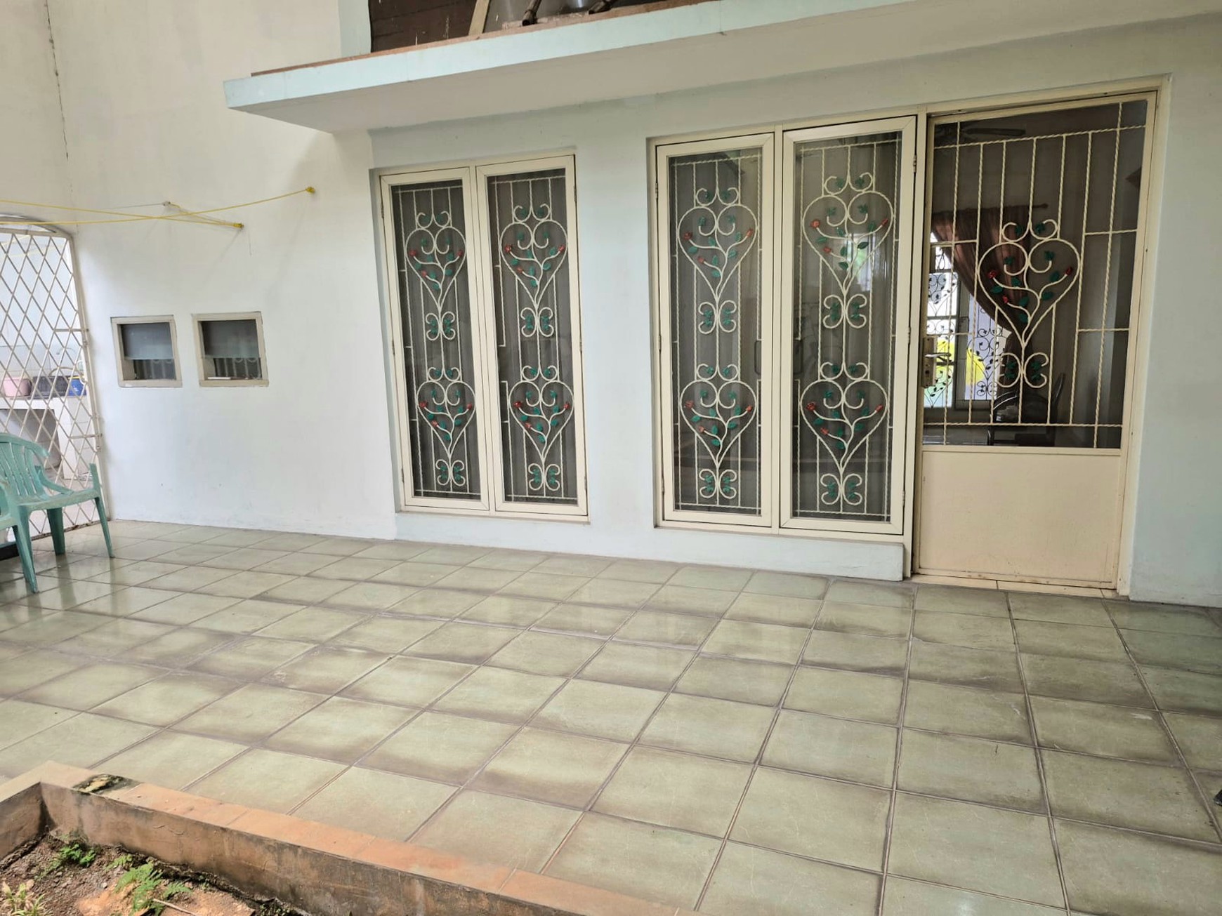 Jual Cepat Rumah Hook Serpong Park Boulevard Jelupang Serpong Tangerang Selatan Strategis