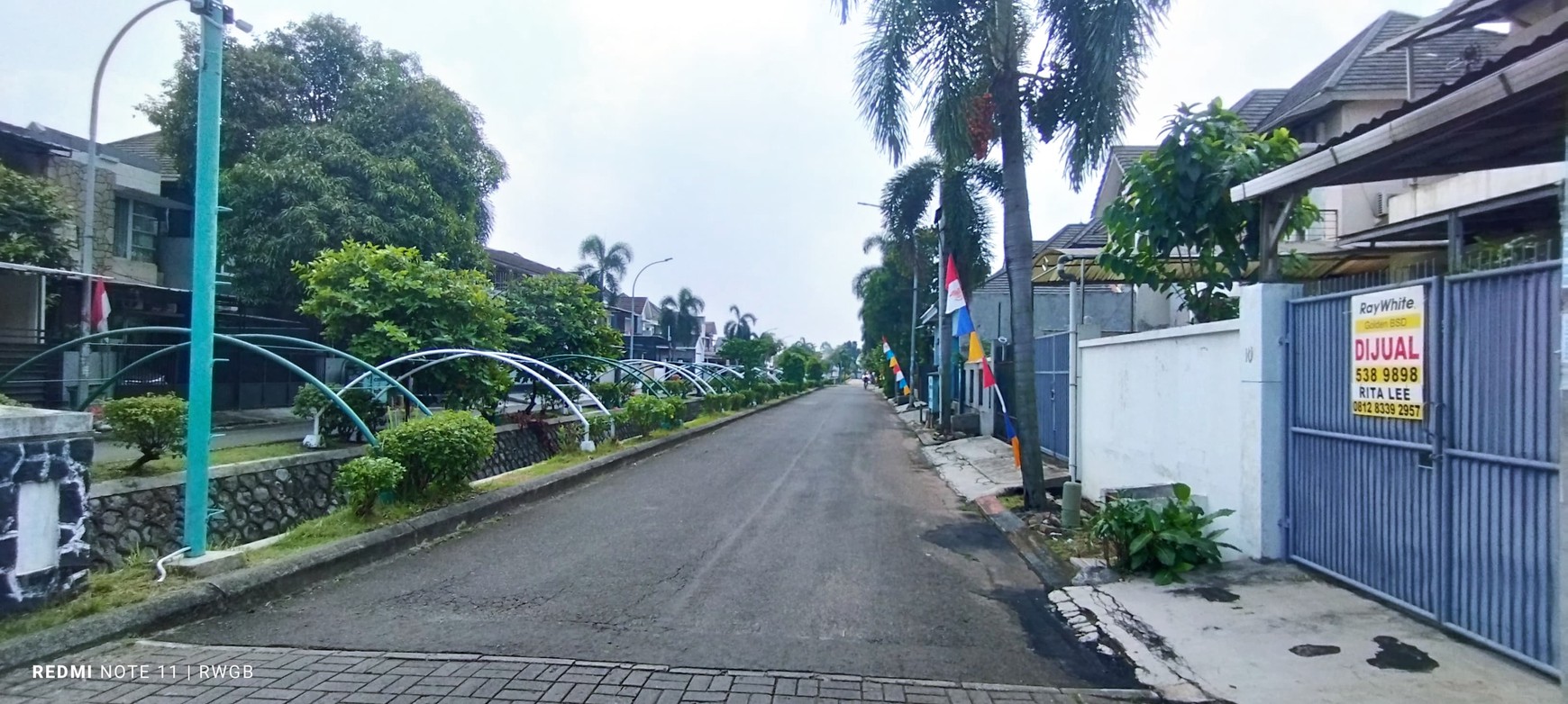 Jual Cepat Rumah Hook Serpong Park Boulevard Jelupang Serpong Tangerang Selatan Strategis