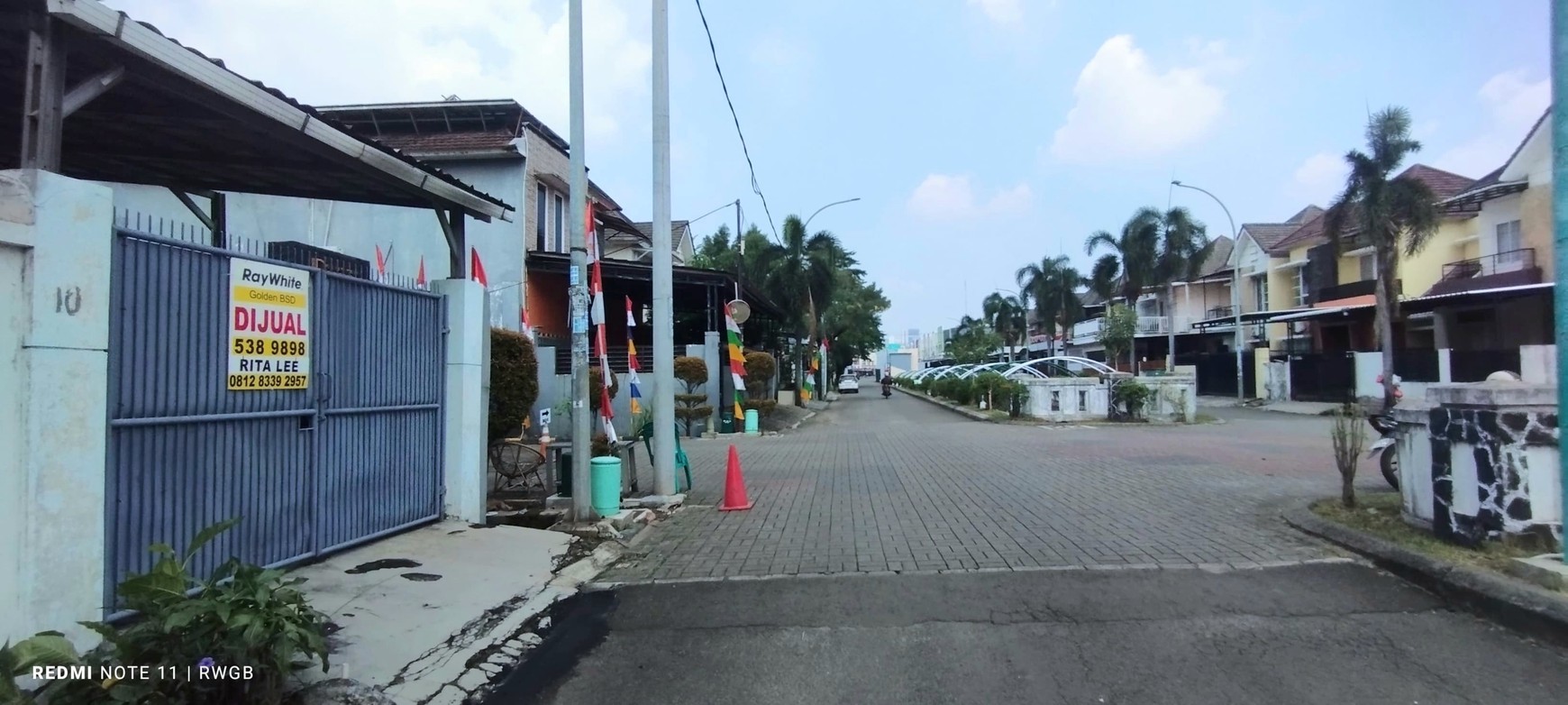 Jual Cepat Rumah Hook Serpong Park Boulevard Jelupang Serpong Tangerang Selatan Strategis