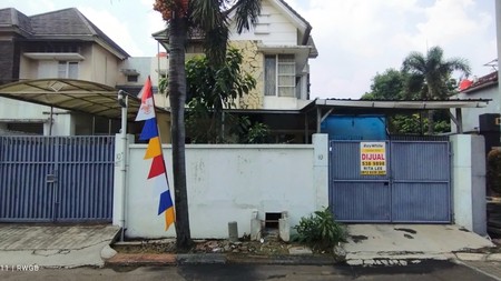 Jual Cepat Rumah Hook Serpong Park Boulevard Jelupang Serpong Tangerang Selatan Strategis