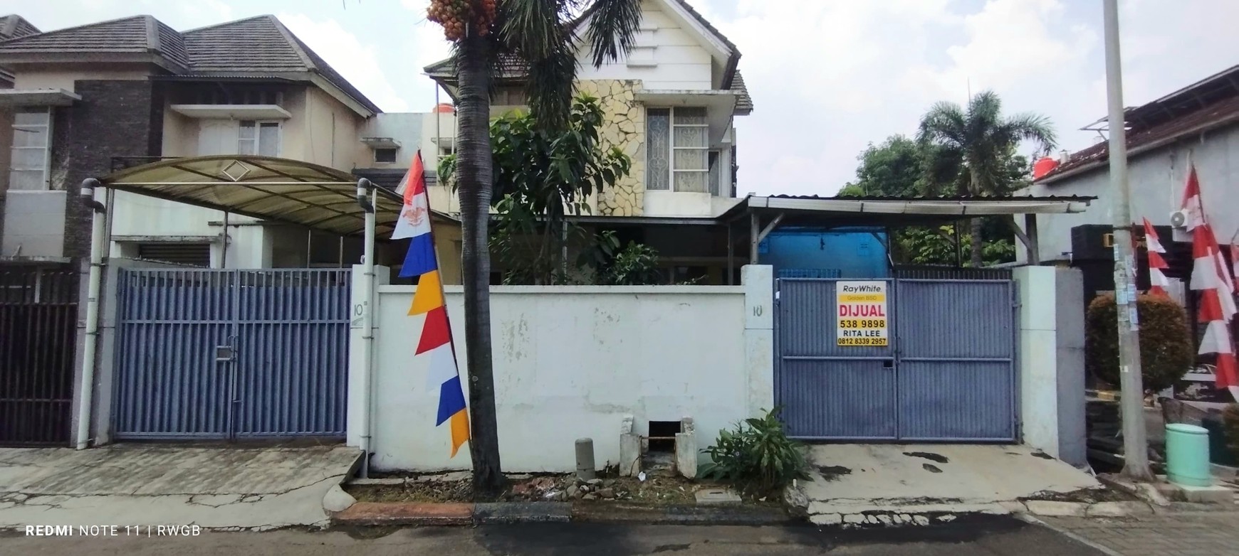 Jual Cepat Rumah Hook Serpong Park Boulevard Jelupang Serpong Tangerang Selatan Strategis