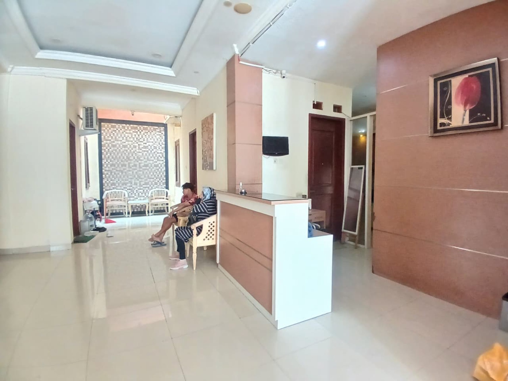 GUEST HOUSE/KOST EKSLUSIF,HANYA 5 MENIT DARI UII, AMIKOM, DAN UPN
