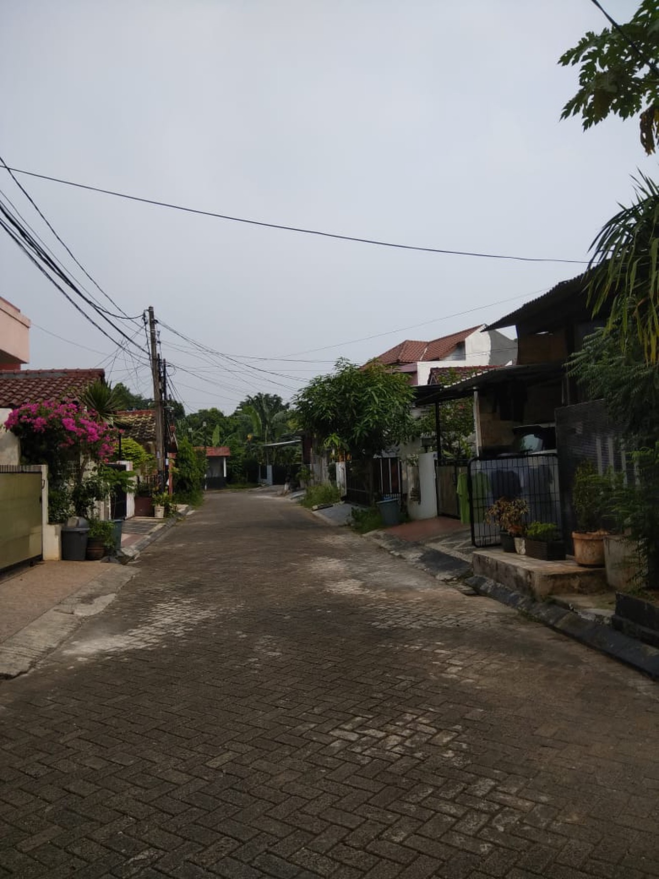 Dijual Rumah Hitung Tanah dan Dekat Bintaro Jaya @Villa Bintaro Regency