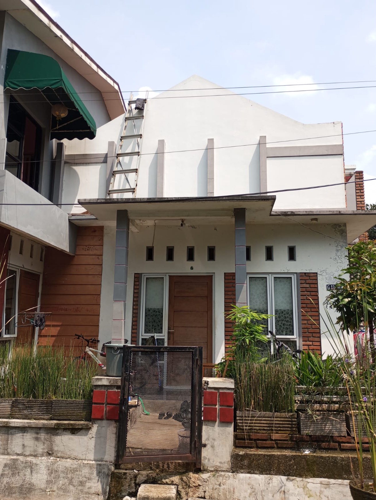 Rumah di Permata Pamulang  Hook Siap Huni