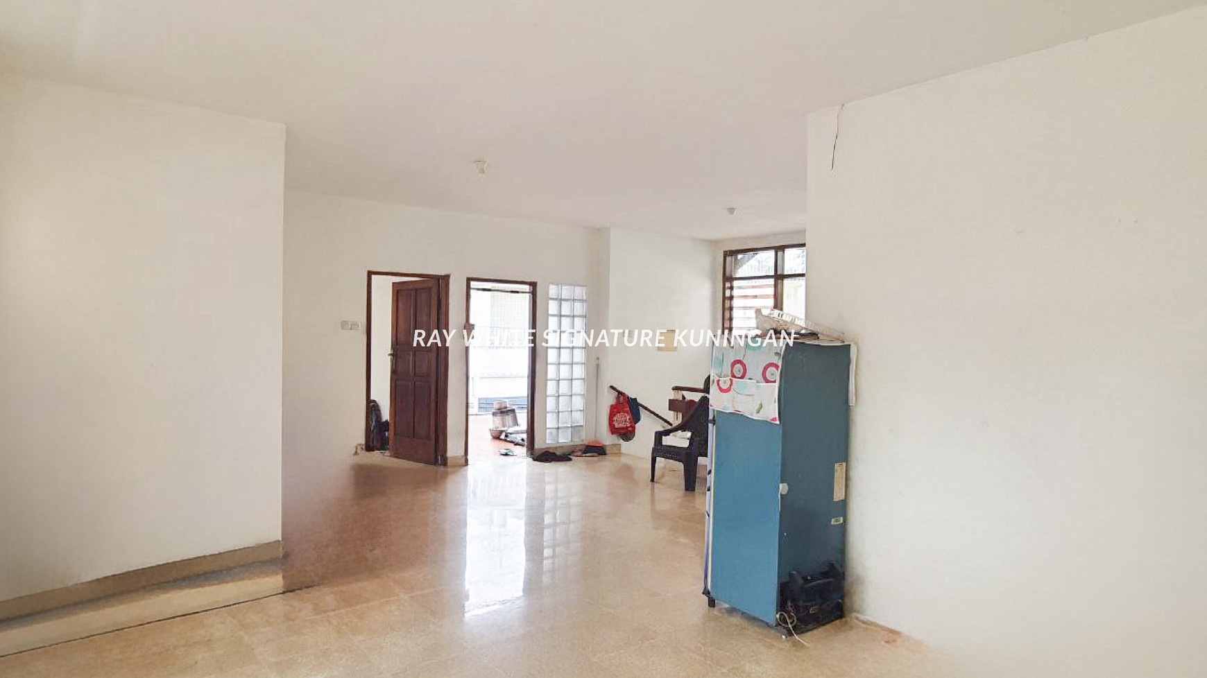 Rumah Lama Cocok untuk Kantor di Jl Darmawangsa X