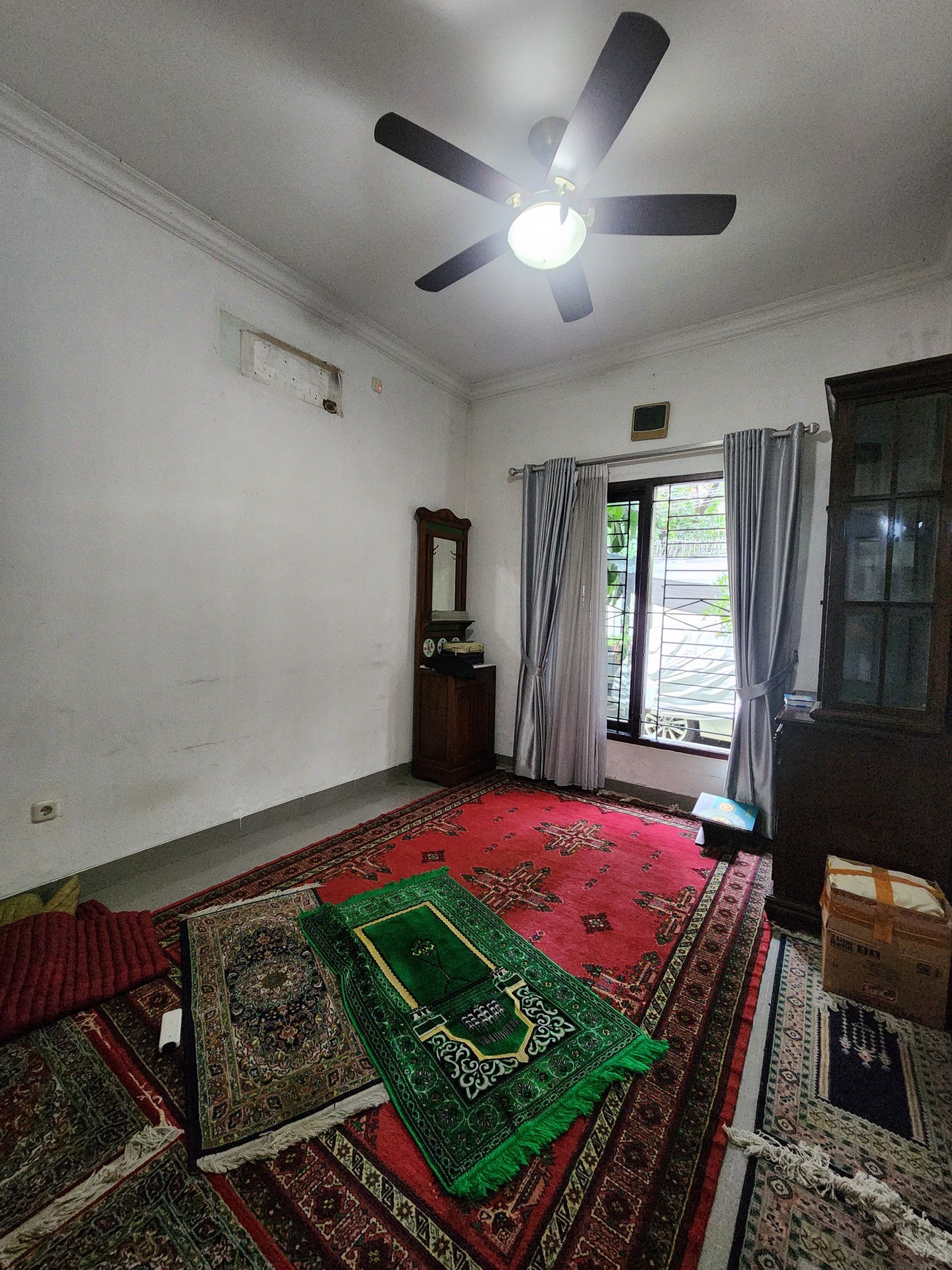 Dijual Rumah Siap Huni, Di Kebayoran Baru