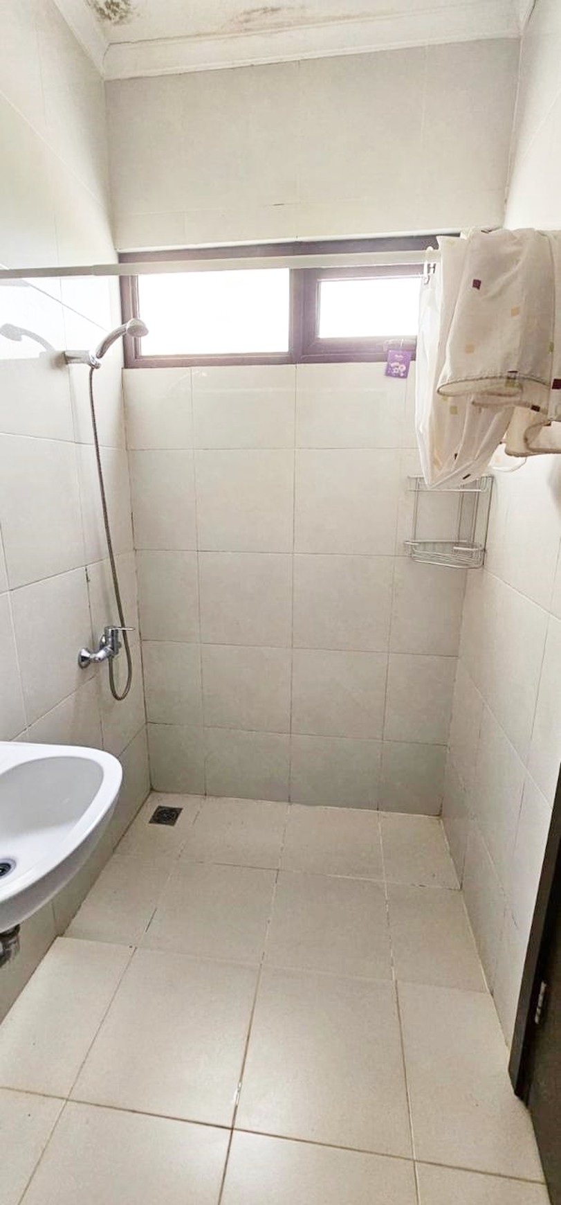 Dijual Rumah Cluster Kireina Park Renov Siap Huni Murah