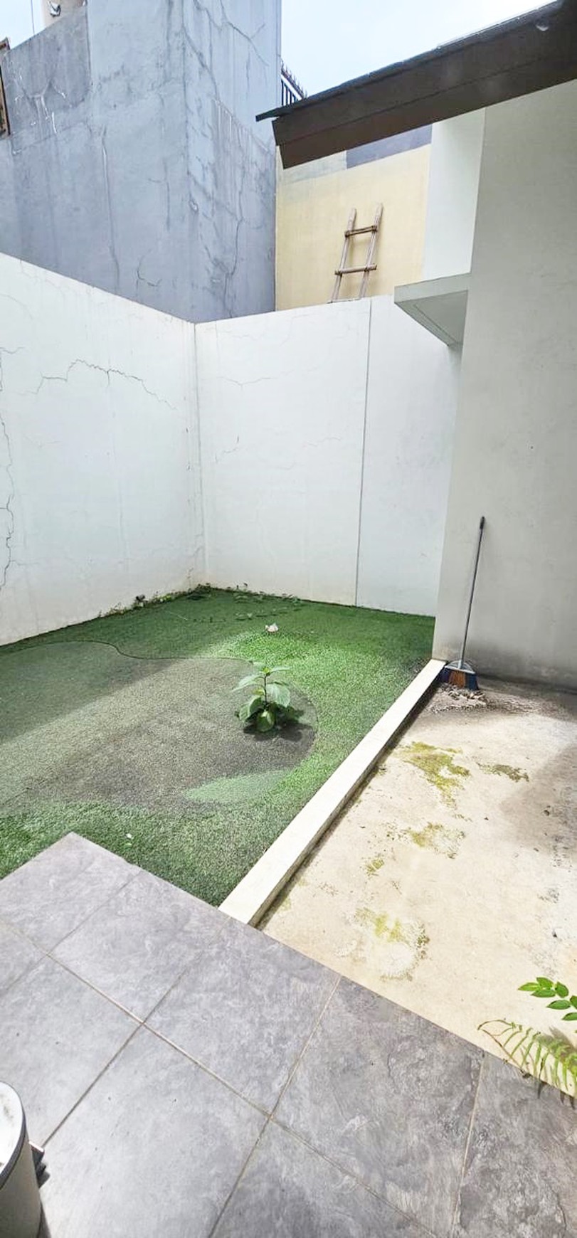 Dijual Rumah Cluster Kireina Park Renov Siap Huni Murah