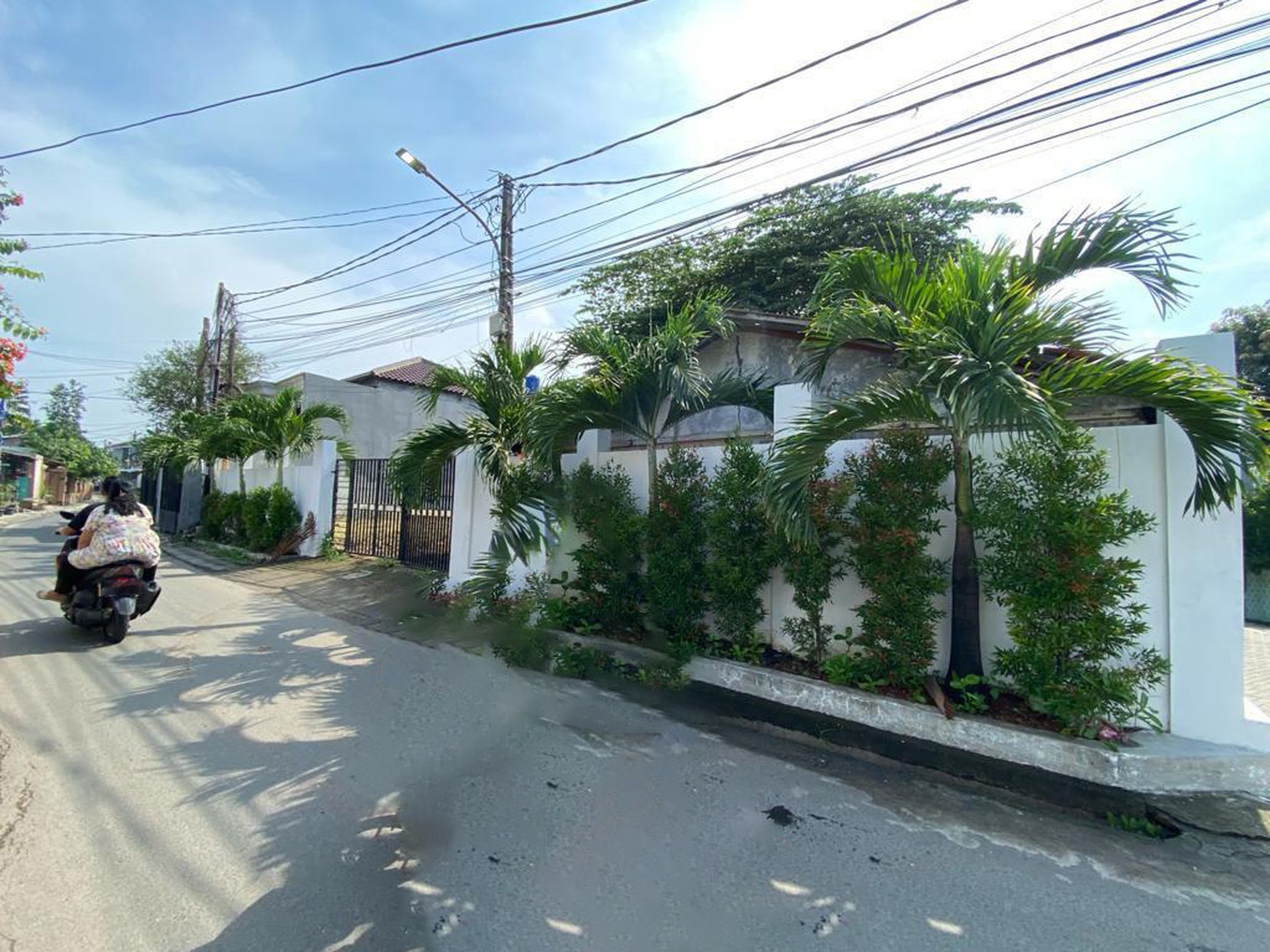 Kavling Siap Bangun Lokasi Strategis Pinggir Jalan Ramai @Cildug, Tangerang
